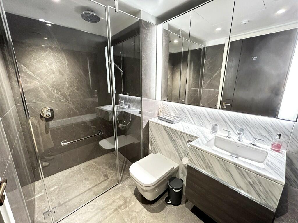 Ensuit Bathroom