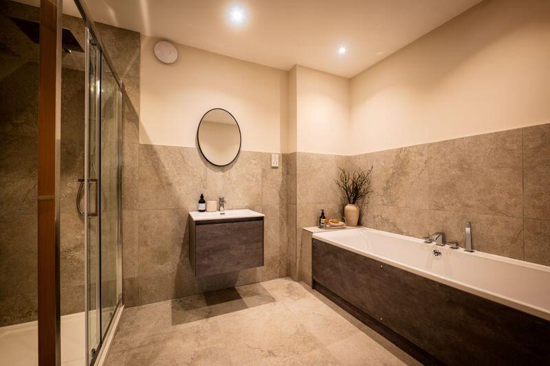 En suite