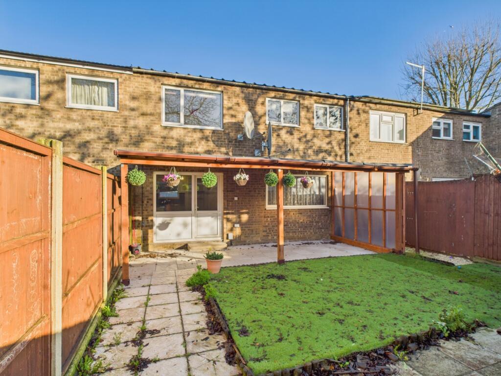 CAM01909G0-PR0440-STILL004