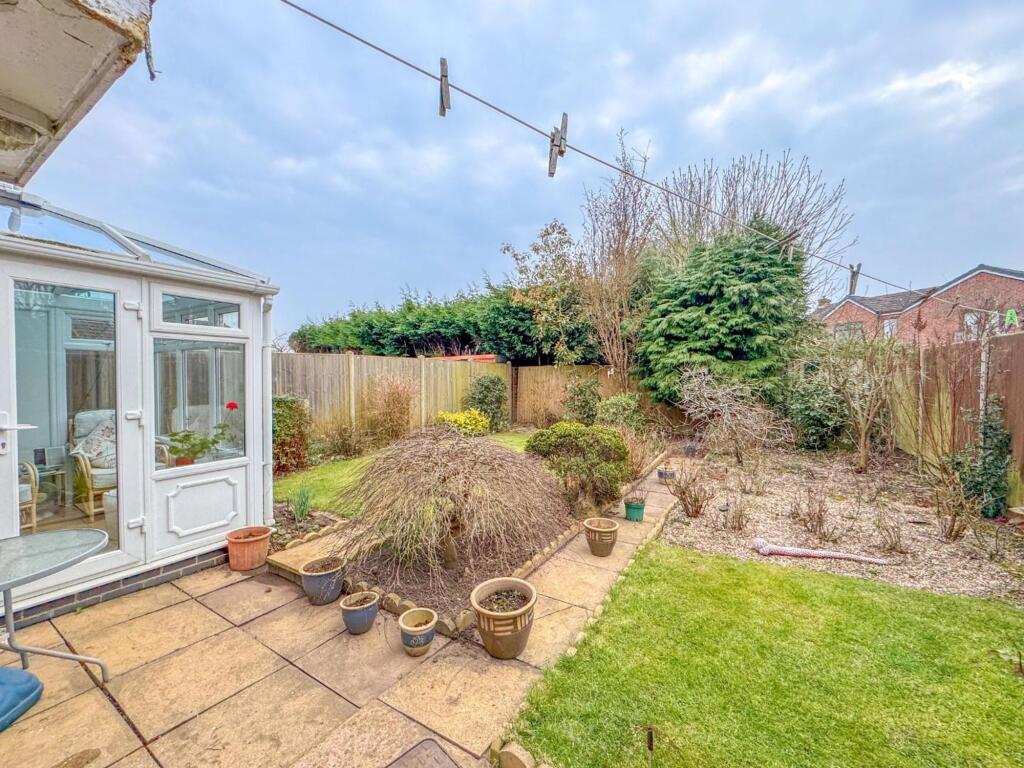 Oxford Close - Image-19.jpg