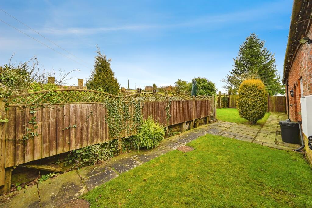 Rear Garden: