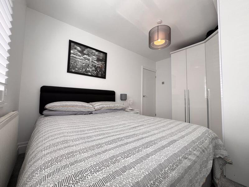 Middle Bedroom