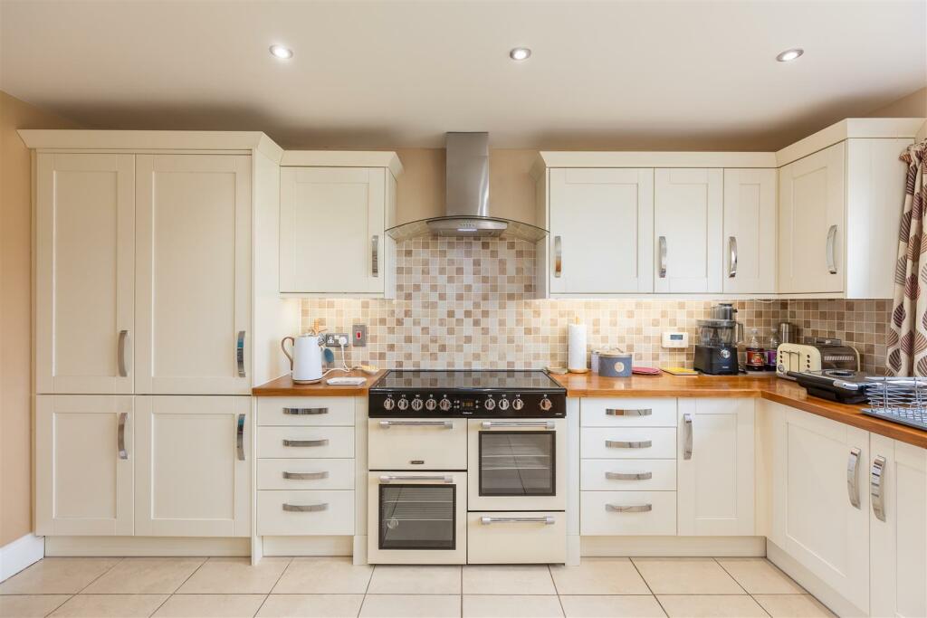 Givenbrook Kitchen-4.jpg