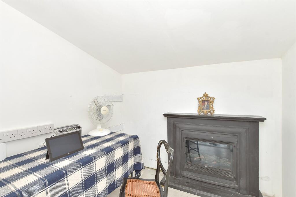 Workshop/Outbuildings