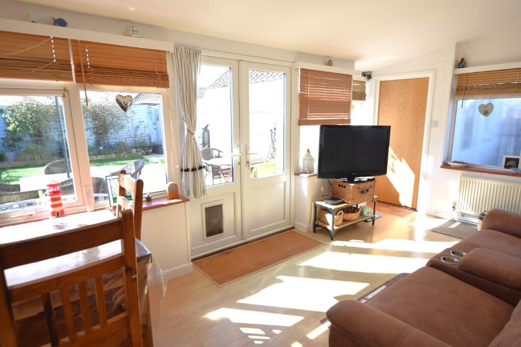 Dining Room (2)