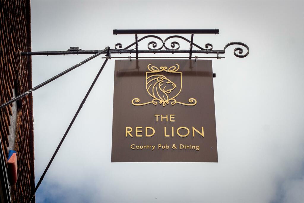 Red Lion Pub