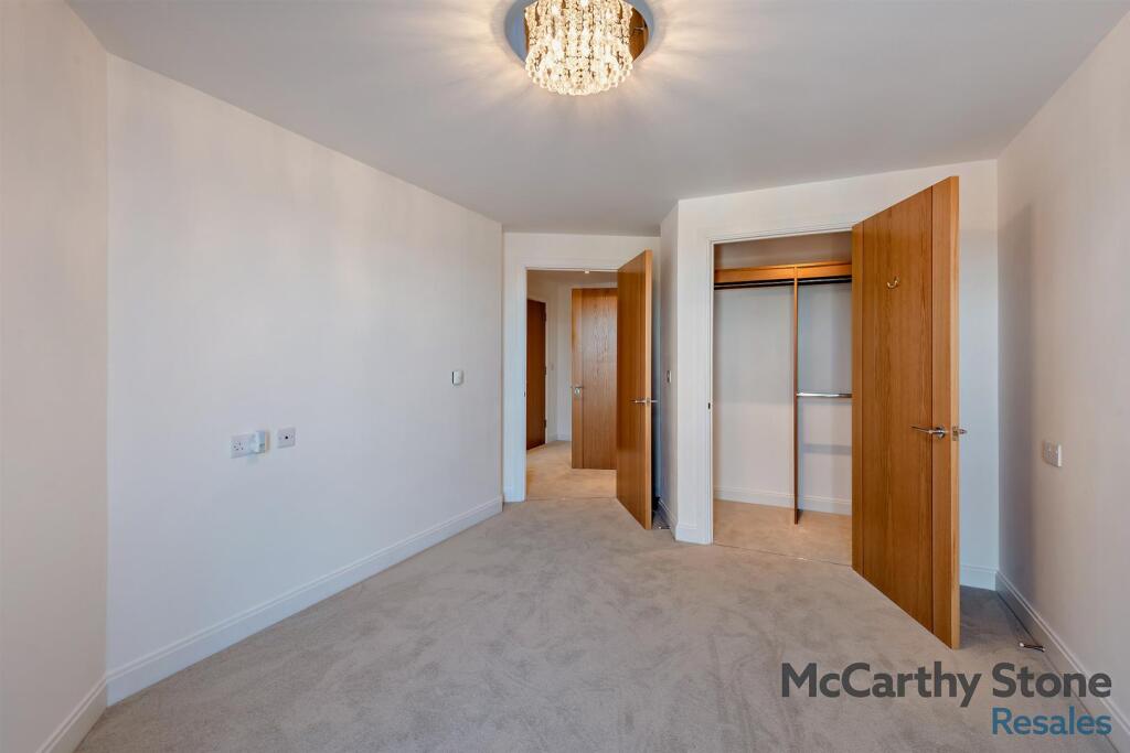8639828-interior11-800.jpg