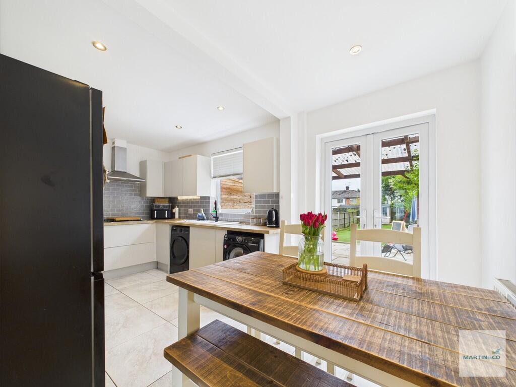 CAM03394G0-PR0314...