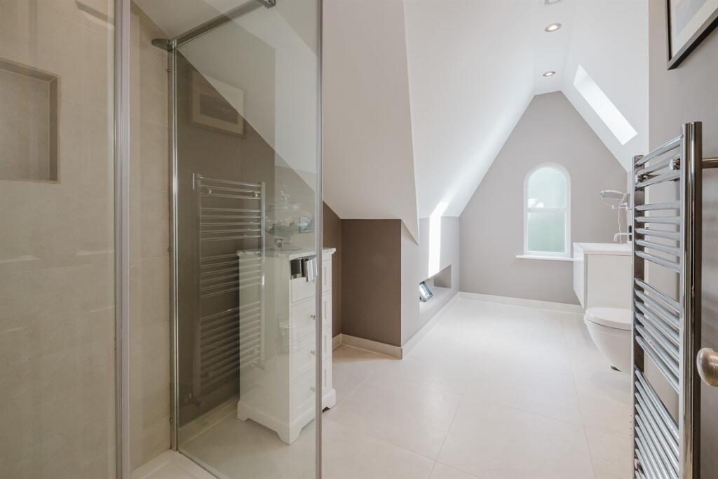 En-Suite Shower Room