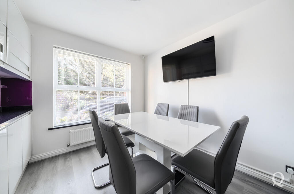 9d200099-dc86-43b...