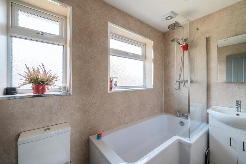 Family bathroom