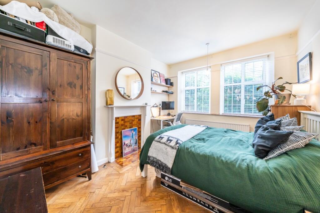 Flat-30-Park-Hill...