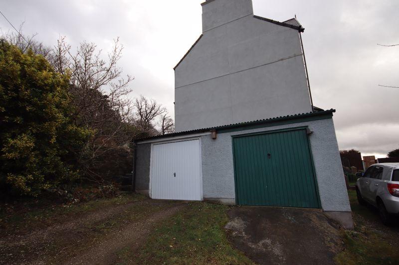Photo 38