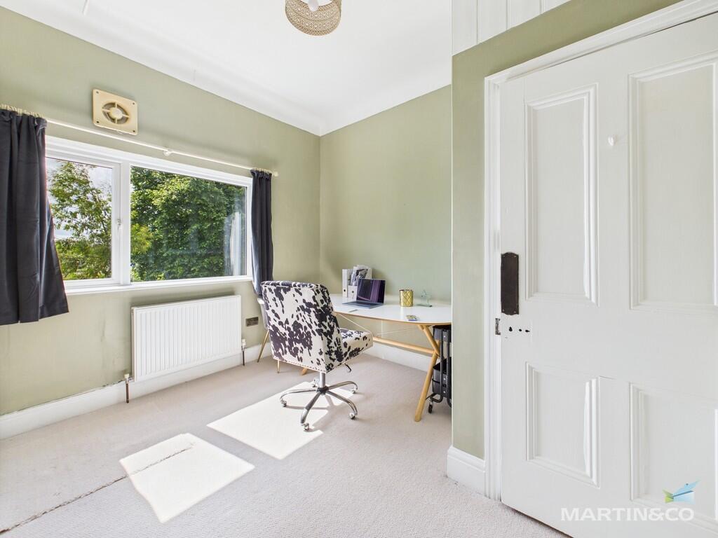 CAM03111G0-PR0330...