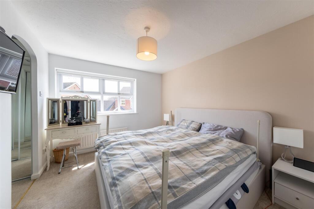 4 Hazelmere Close-017.jpg