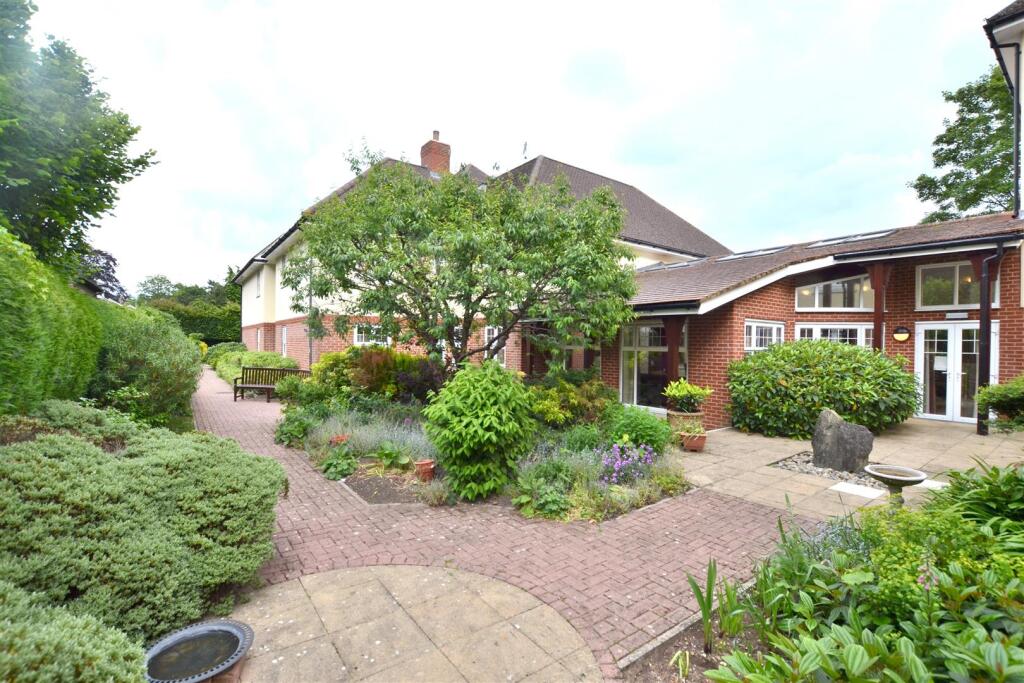 Communal Gardens 2.JPG