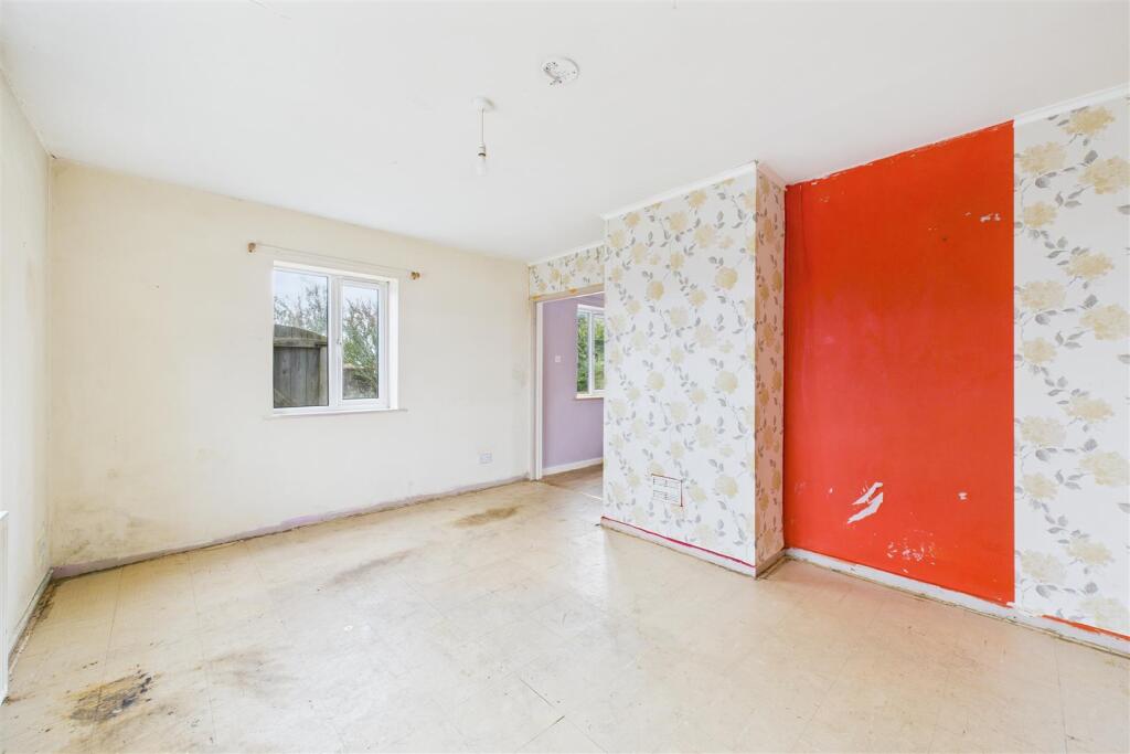 85 Stirtingale Road, Kingsway, Bath BA2 2NG | Free