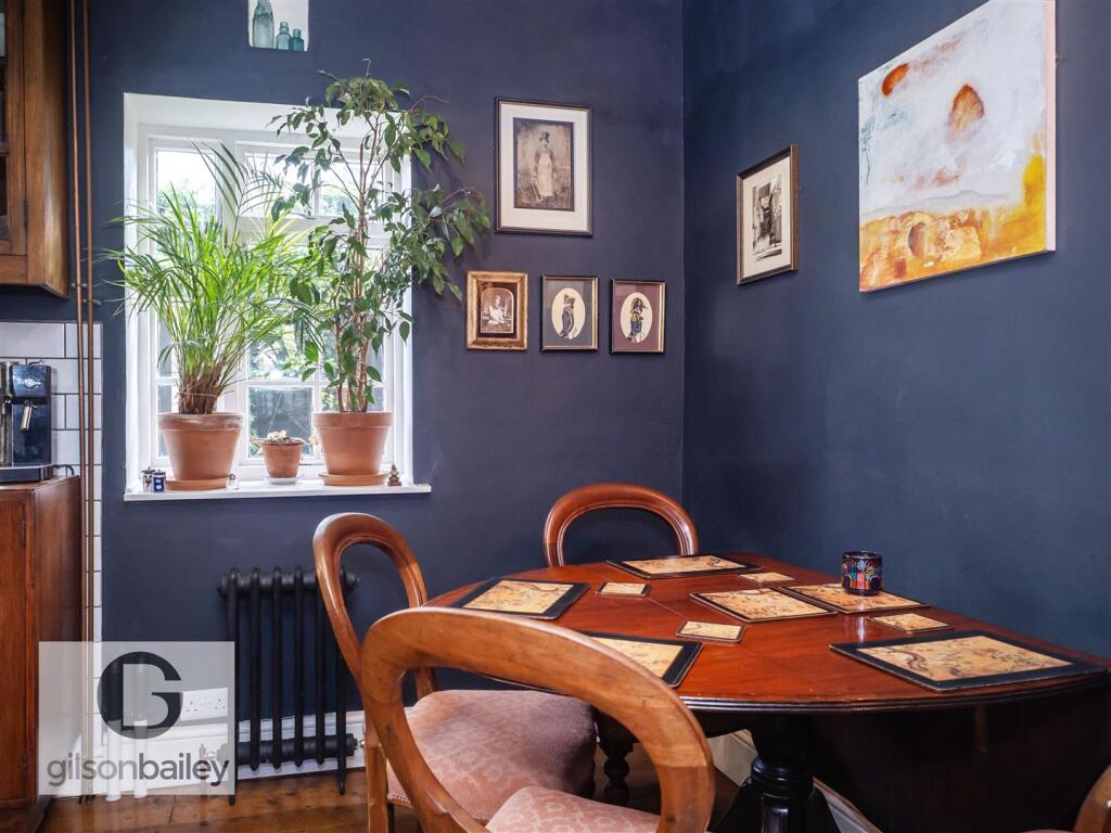 81RosaryRoad-40.jpg