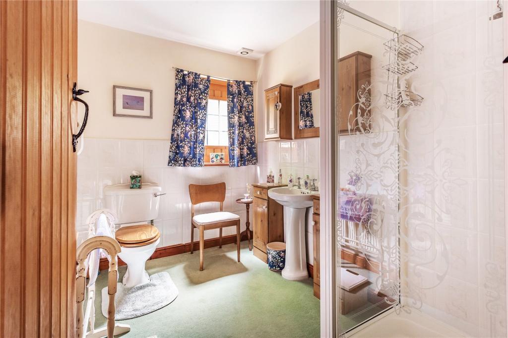 Cottage Bathroom