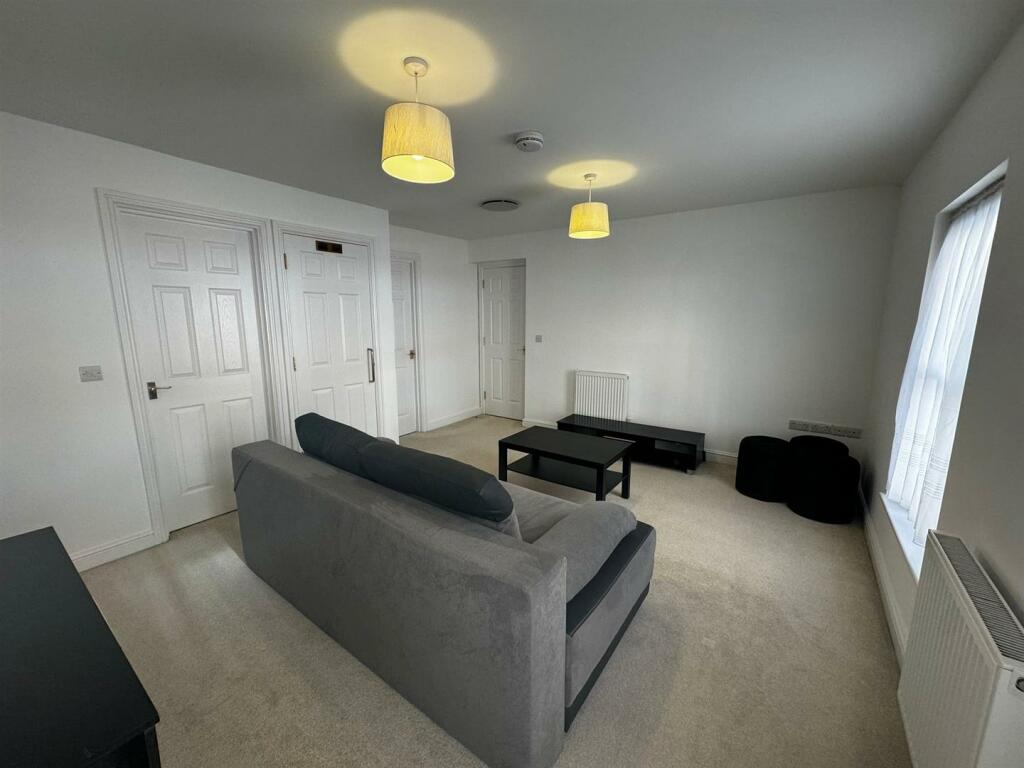 living room 2.jpg