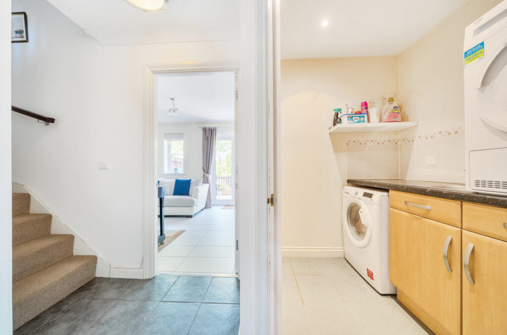 1290642-36-682c8c...