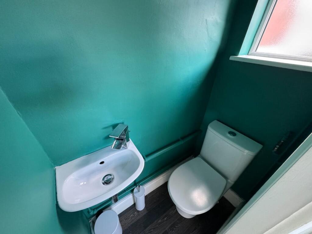 WC.jpg