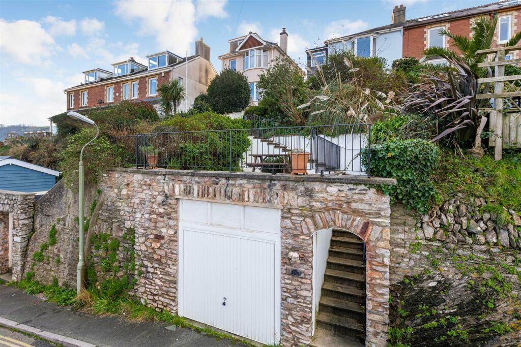 A01 - 9 Sandquay Road Dartmouth - 240226.jpg