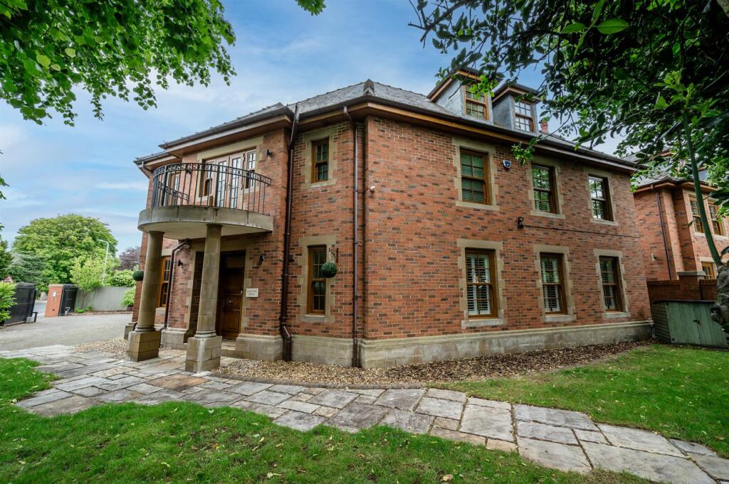 Freshfield Road-20.jpg