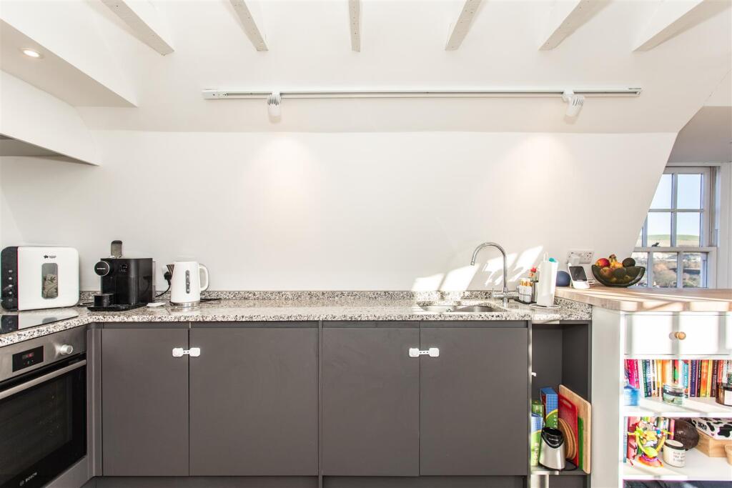3, 1a St Martins Lane27.jpg