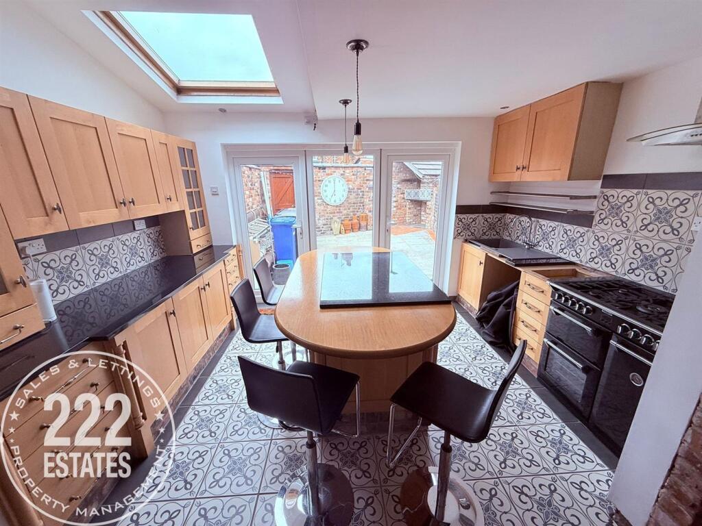 PHOTO-2025-08-19-14-24-22 (6).jpg