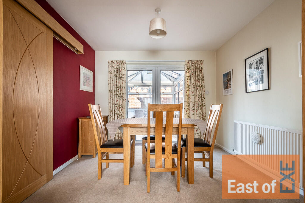 Majorfield Road -...