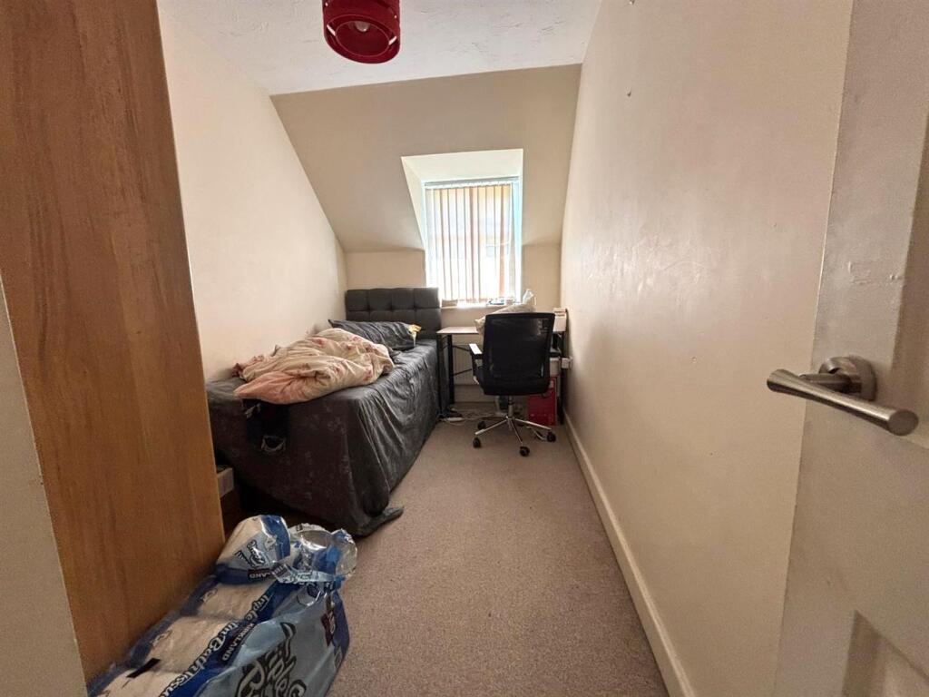 Bedroom 2.jpeg