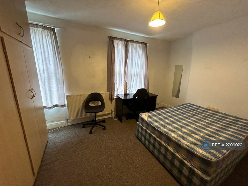 1st Fl Front Bedroom