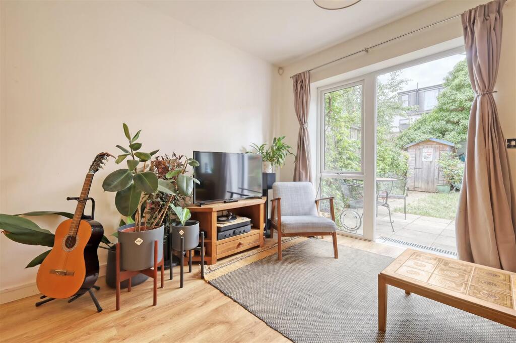 img_6518_17 copy 2.jpg