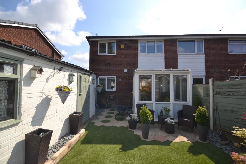 Outside - Rear Garden