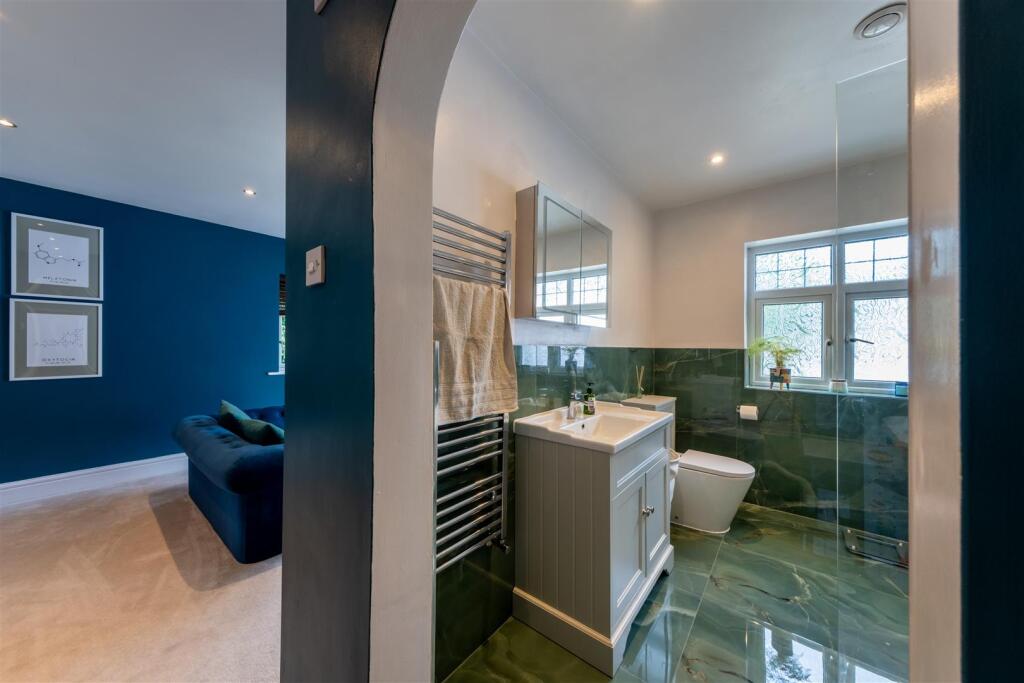 172 Swanlow Lane-047.jpg