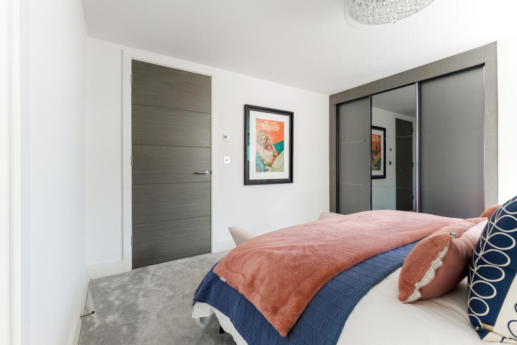 Primary Bed 2