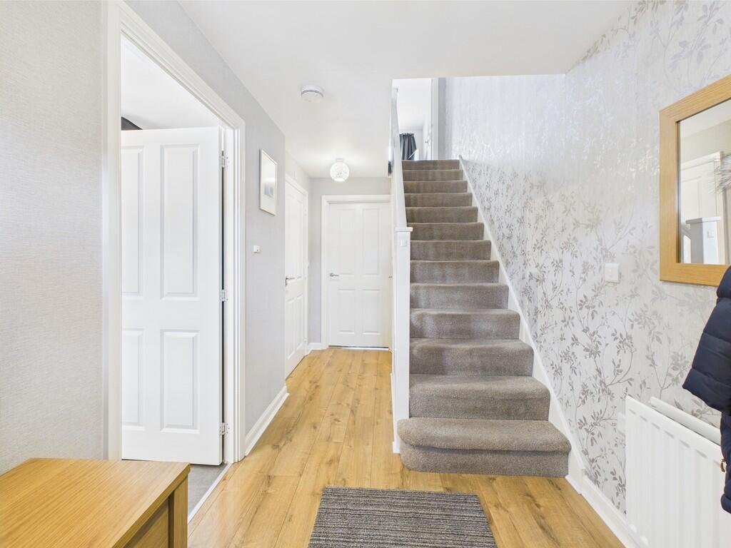 CAM02854G0-PR0384...