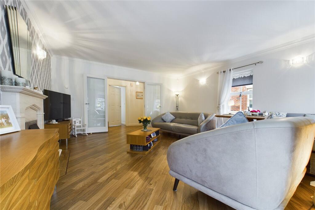 Living / Dining Room