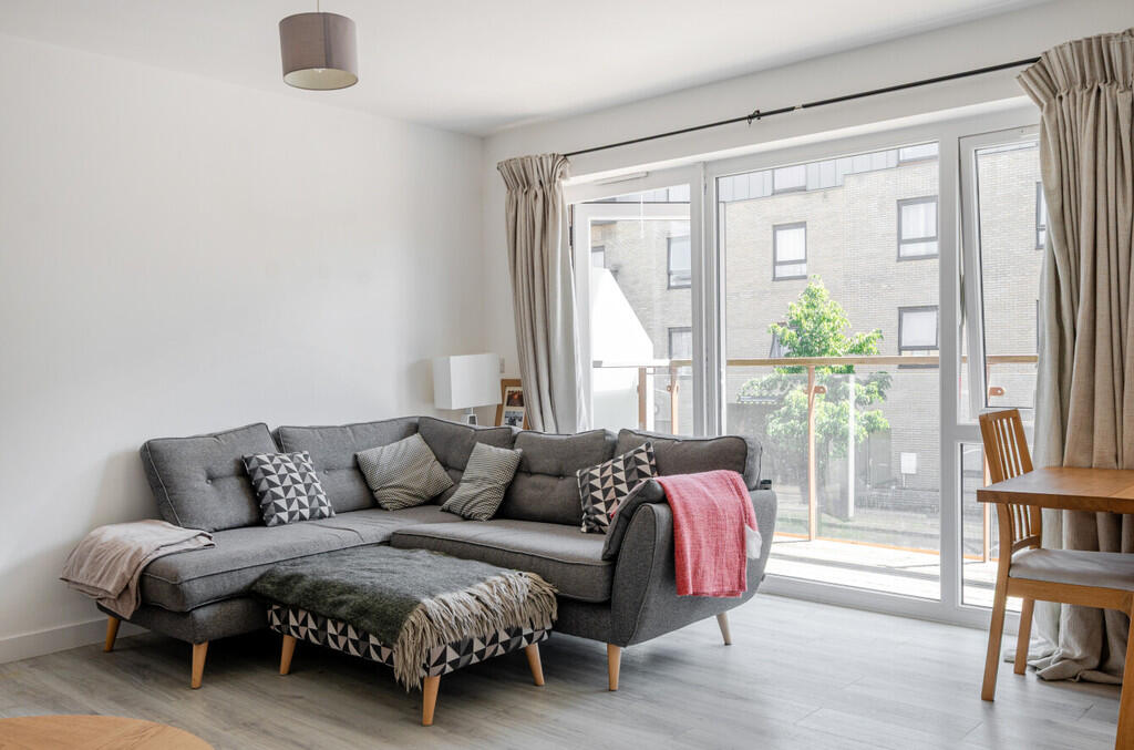 1293777-10-68272e...