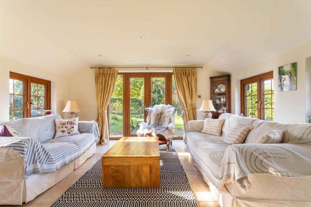 Coach House-5.jpg