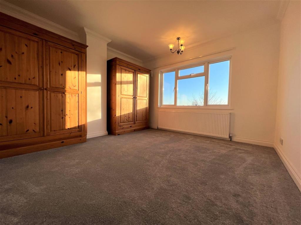 Bedroom2.jpg