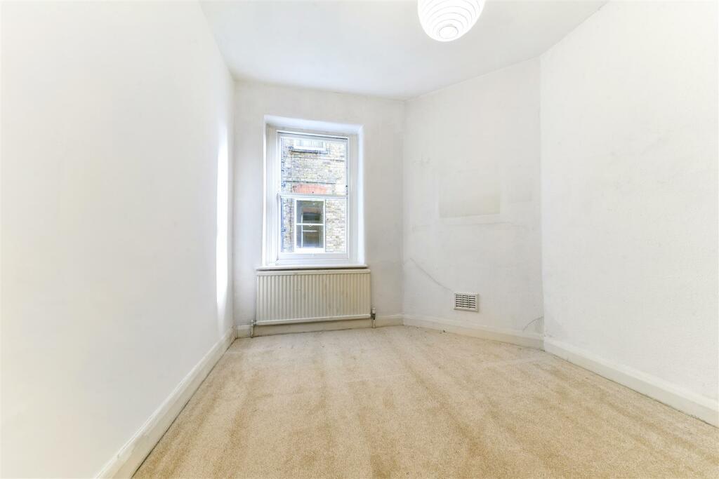 Bedroom 2: