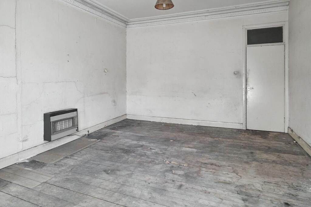 81b Edith Road, Hammersmith, London W14 0TJ