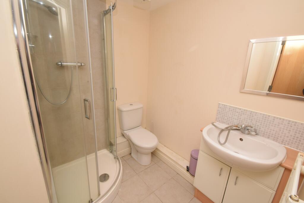 En Suite Bathroom