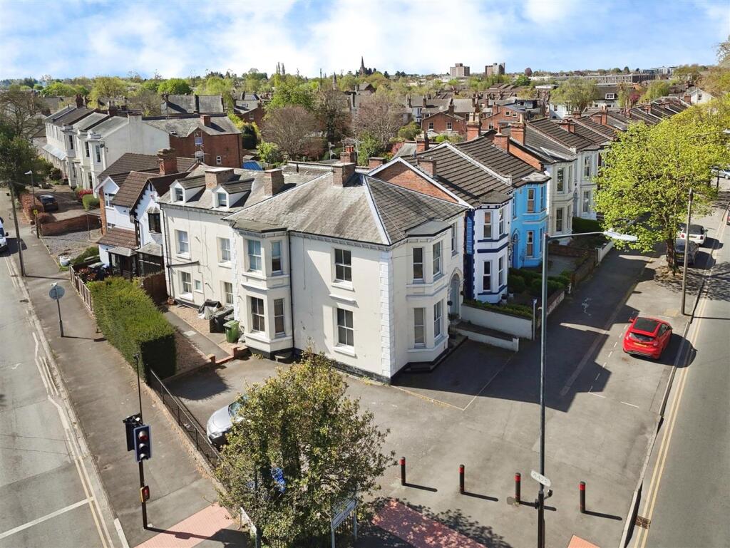 84f41c44--42AE-B87A-4D08AC95966F-31899-00000E70DF5