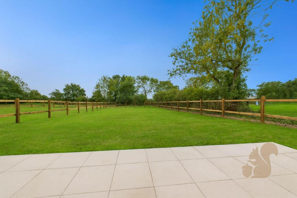 Plot 5 - Oakfields Rear Garden.jpg