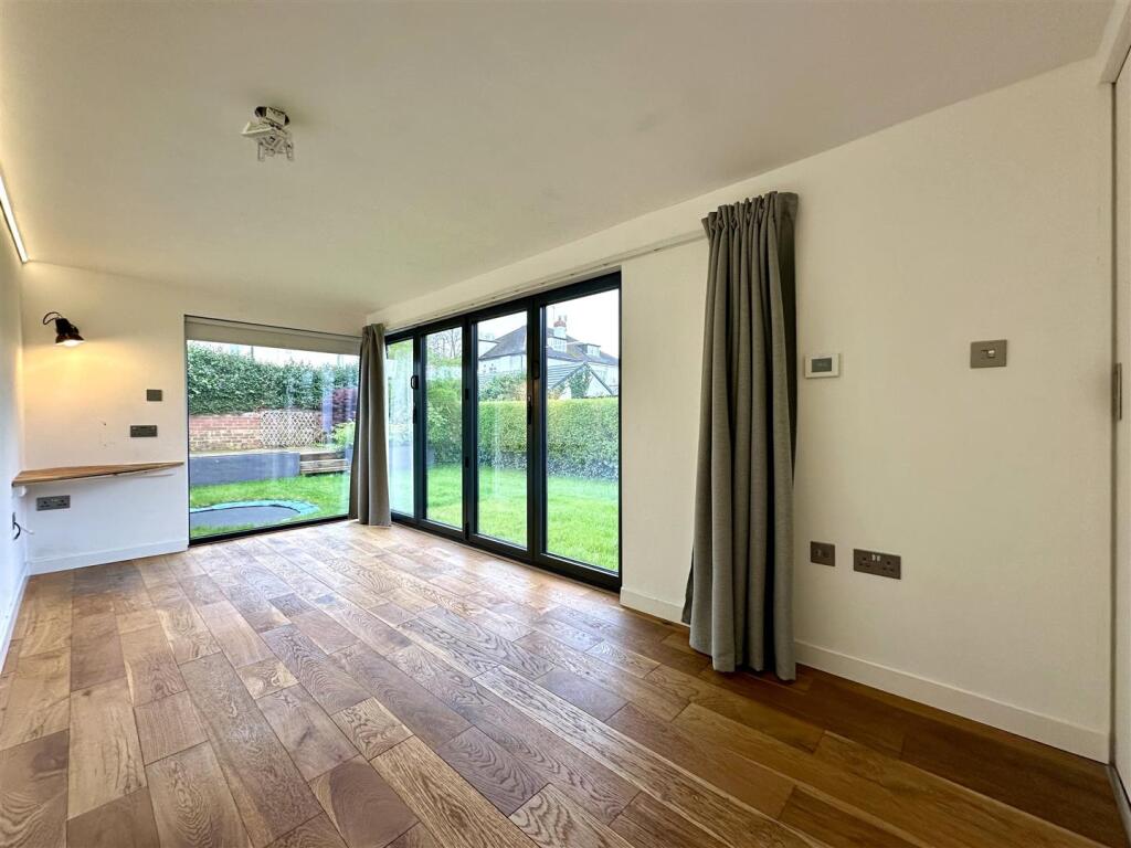 Garden House Office