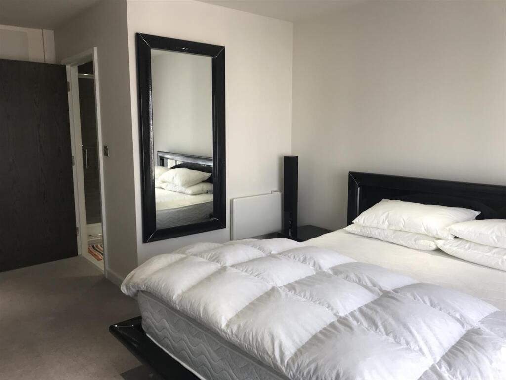 MASTA BED 2.JPG