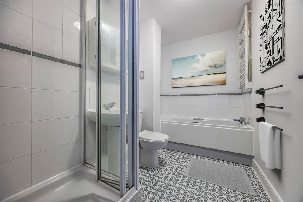 42 Gisors Road, Milton-CGI-Small-PorticoMarketing-